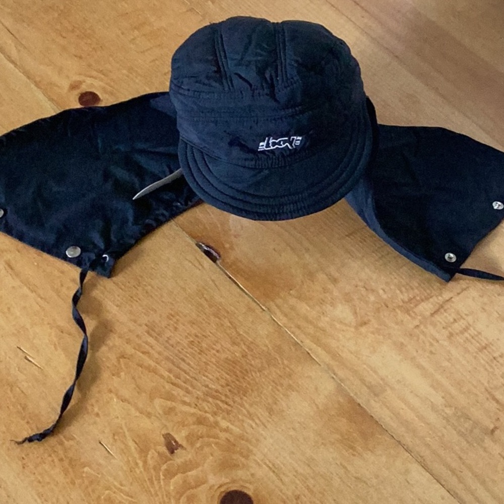 NWT “Boy” Black ski hat fully lined with neck & ear flap to snap & tie.
